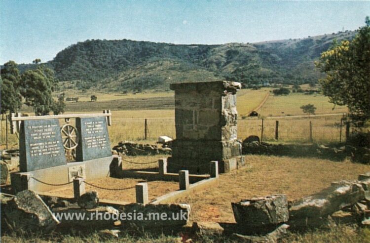 Grave of trek leader Thomas Moodie who died of malaria in 1893